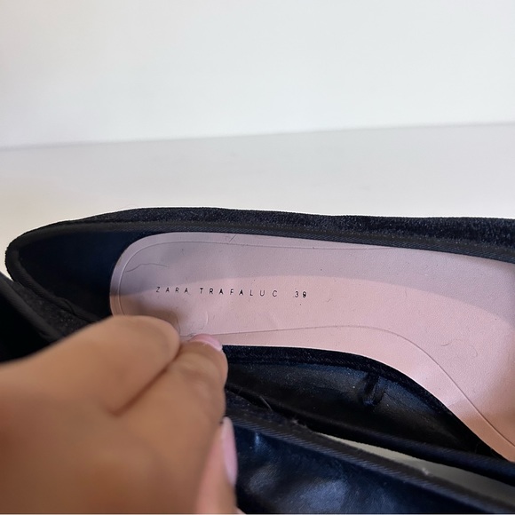 ZARA Black Velvet Insect Brooch Flats 39 - Picture 7 of 8